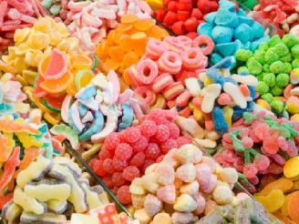 Mga Hugis sa Kasingkasing, Rosas, Ug Mga Elemento sa Sulat